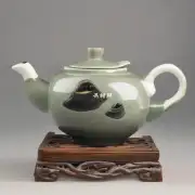 当然啦我知道岩茶可以用陶瓷或者玻璃制造的壶来做冲泡了那岩茶对于瓷器或玻璃壶有怎样的偏好呢？