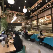 你觉得上海喜茶与其他同类型咖啡厅相比较有什么独特的卖点使得它们能够吸引更多的消费者并成为市场领导者之一？