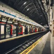 在伦敦地铁中哪个站最靠近?